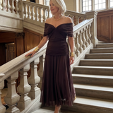 Bianca - Vestido Midi Descontraído com Ombros Descobertos
