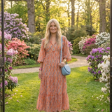 Amara | Vestido Midi em Camadas com Estampado Geométrico e Decote em V