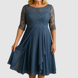 Leontýna - Vestido de renda elegante