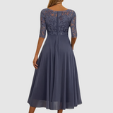 Leontýna - Vestido de renda elegante