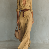 Paula - Maxi vestido com gola reversível de manga longa