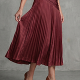 Auria - Vestido midi com cintura plissada e riscas