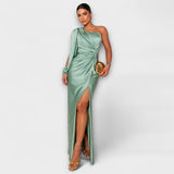 Julie - Vestido elegante com sofisticação