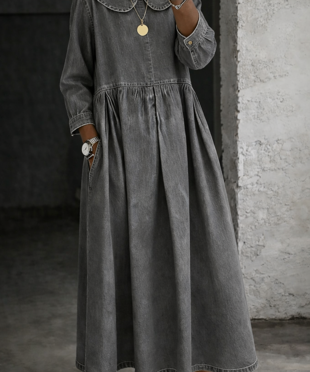 Clara™ | Vestido de ganga com colarinho Peter Pan