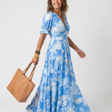 Ione | Vestido Midi Floral de Manga Curta com Decote em V