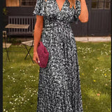 Élina – Vestido longo fluido com flores