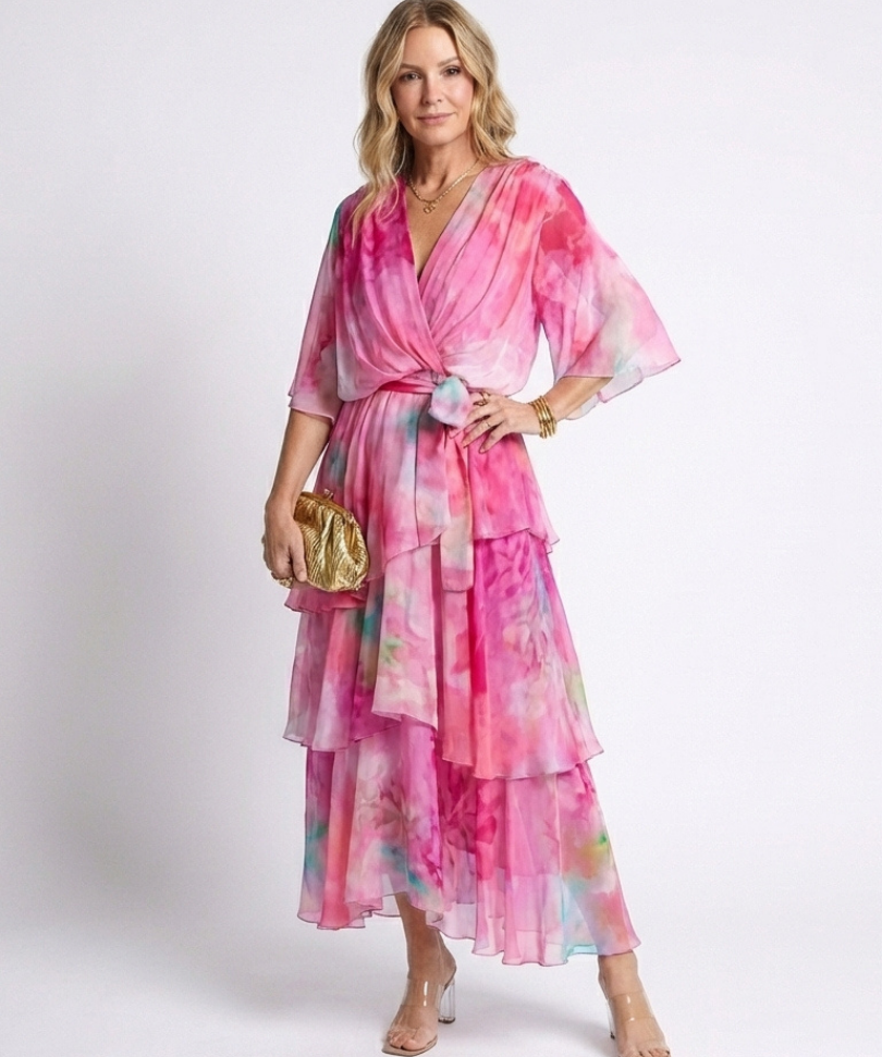 Calista | Vestido Maxi com Decote em V e Cintura Amarrada em Camadas Transparentes