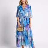 Calista | Vestido Maxi com Decote em V e Cintura Amarrada em Camadas Transparentes