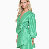 Vestido de Tafetá Verde com Mangas Bufantes