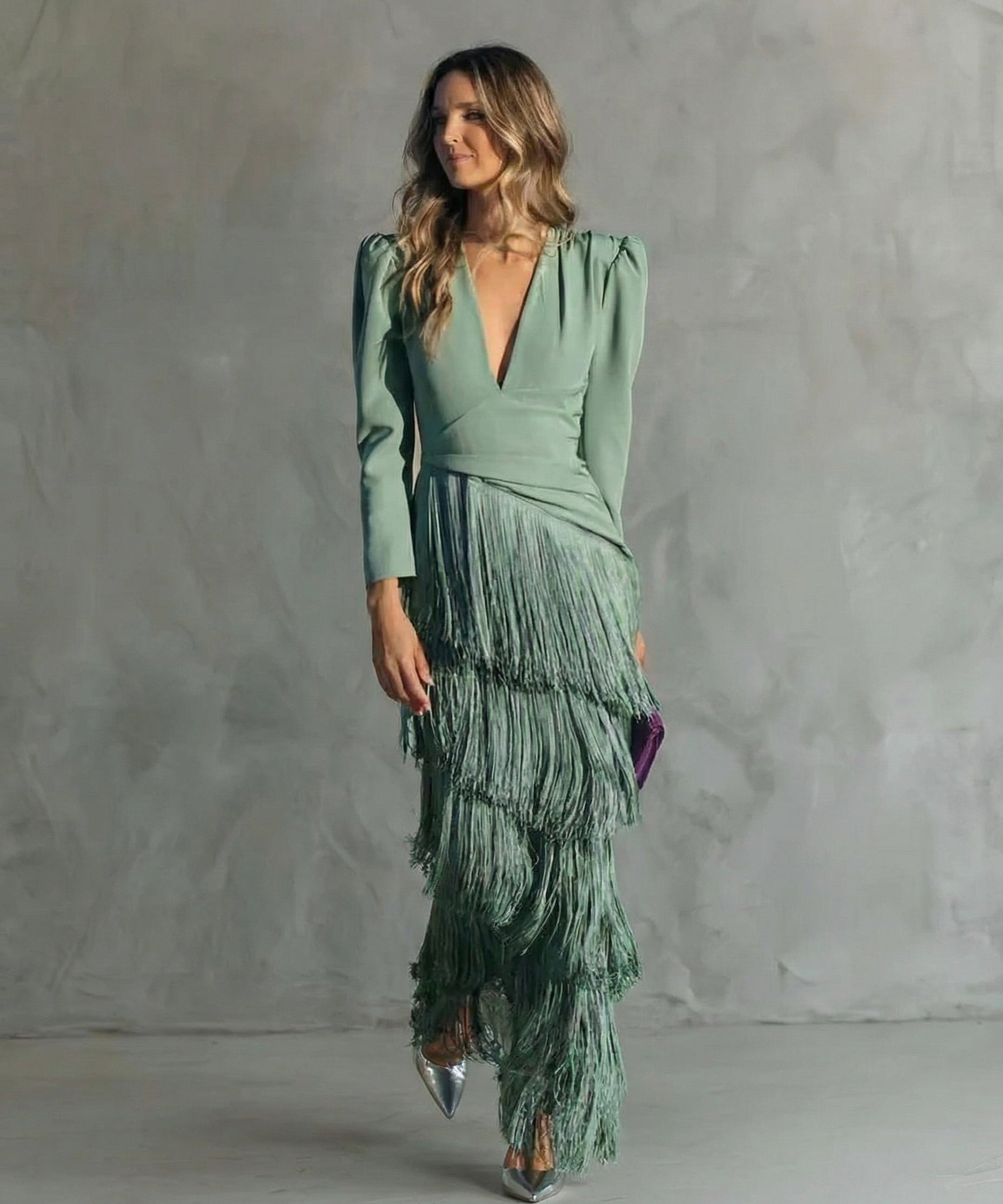 Chiara | Vestido Elegante com Mangas de Franja