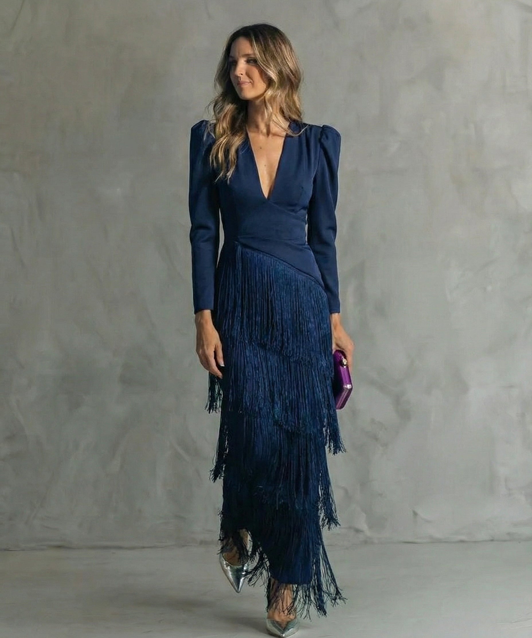 Chiara | Vestido Elegante com Mangas de Franja