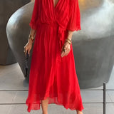 Moniek™ | Elegante vestido midi plissado com laço